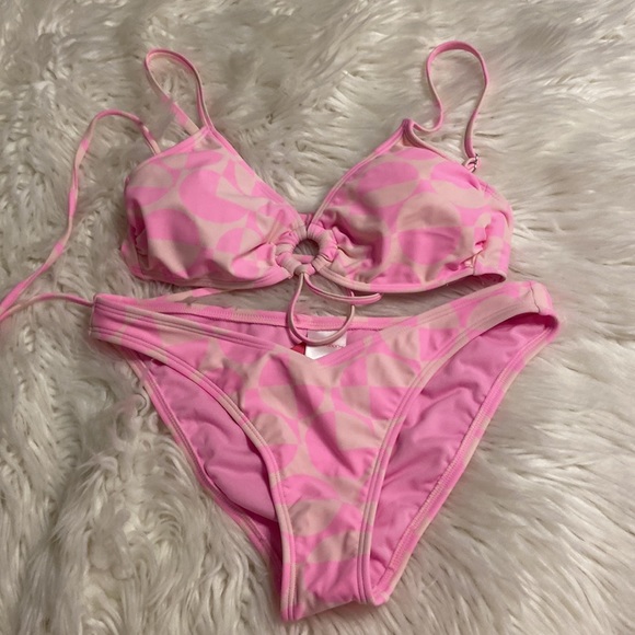 Xhilaration Swim size M brand new with tag both pieces top and bottom - Picture 9 of 16